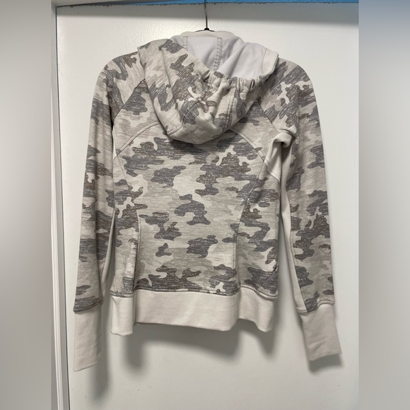 Brand new Athleta jacket - Picture 2 of 3